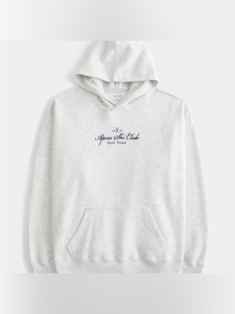Hollister Light Gray 'Après Ski Club' Pullover Hoodie